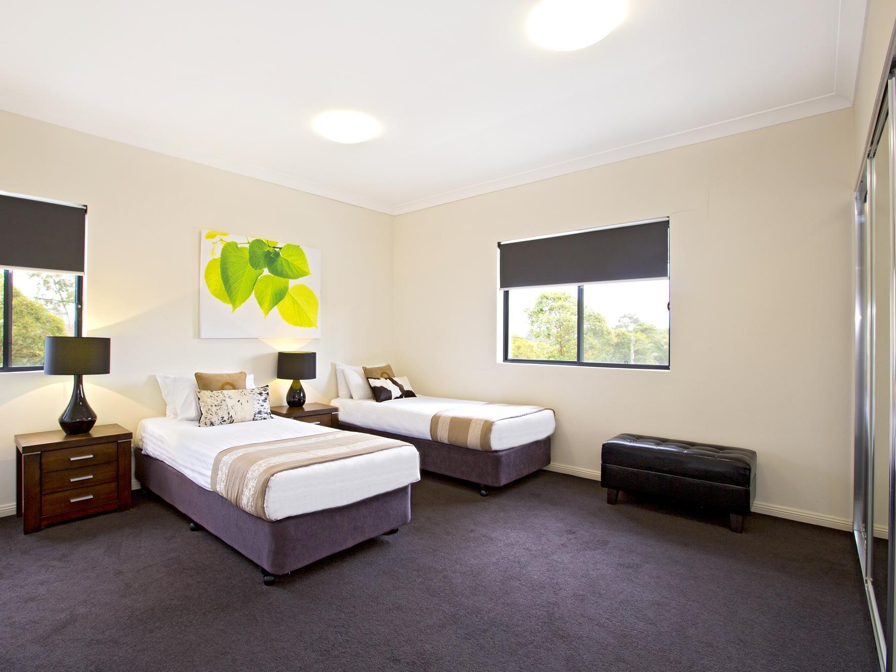 แอสตินา เซอร์วิส อพาร์ตเมนต์ เซ็นทรัล Aparthotel เพนริท ภายนอก รูปภาพ