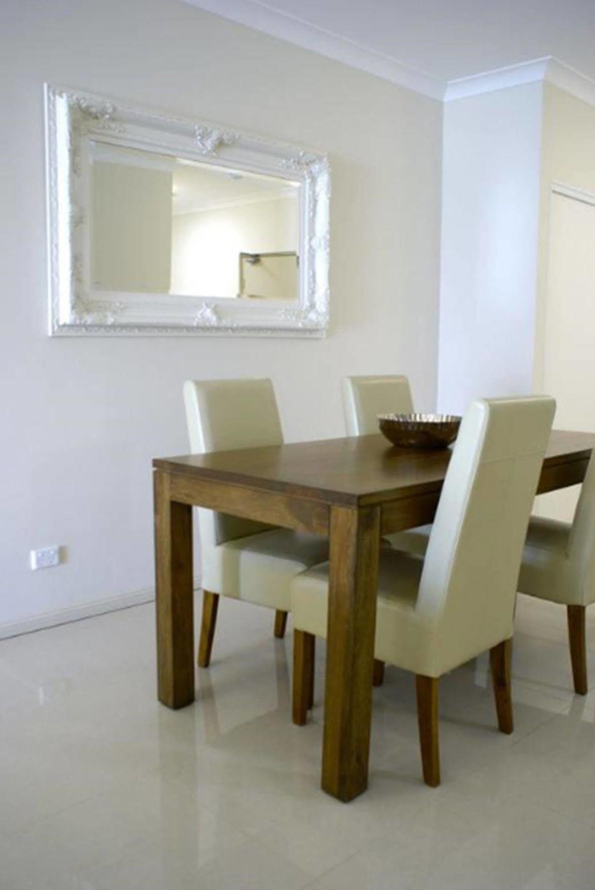 แอสตินา เซอร์วิส อพาร์ตเมนต์ เซ็นทรัล Aparthotel เพนริท ภายนอก รูปภาพ